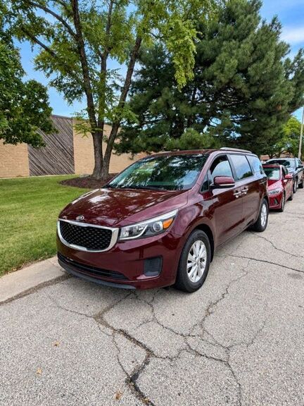 2015 KIA Sedona