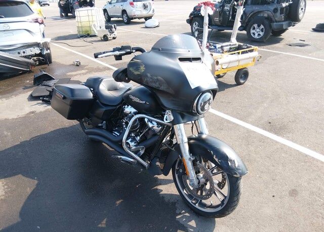 2017 HARLEY DAVIDSON FLHXS / Street Glide Special