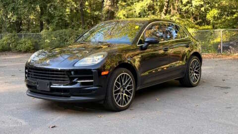 2019 PORSCHE Macan