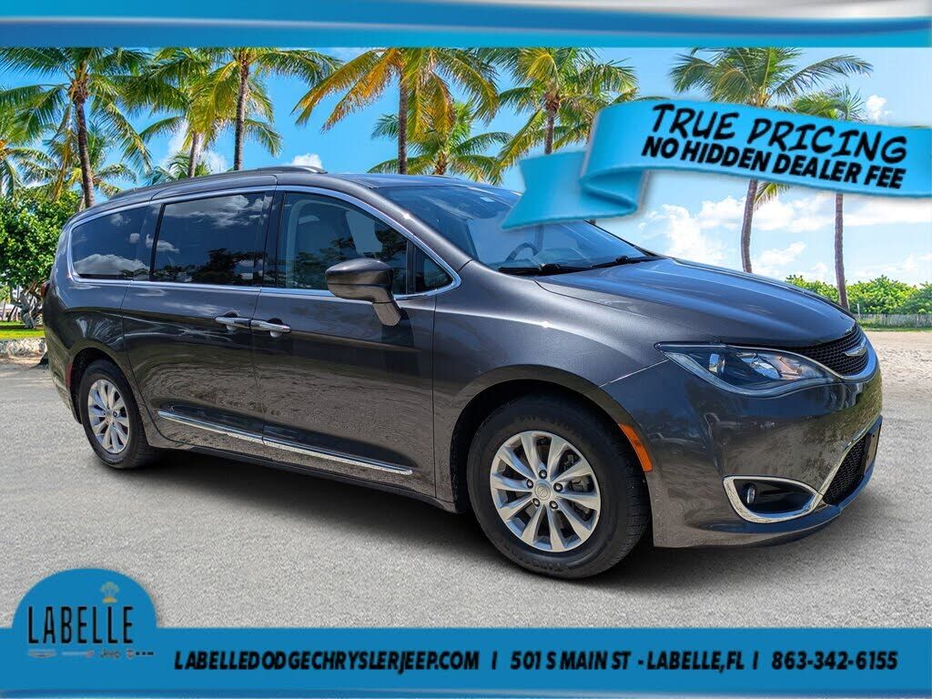 2017 CHRYSLER Pacifica