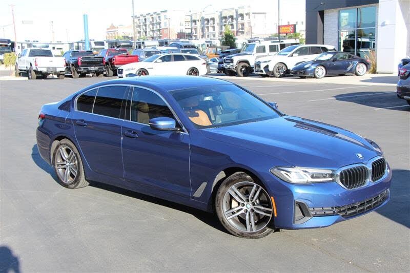 2022 BMW 530i