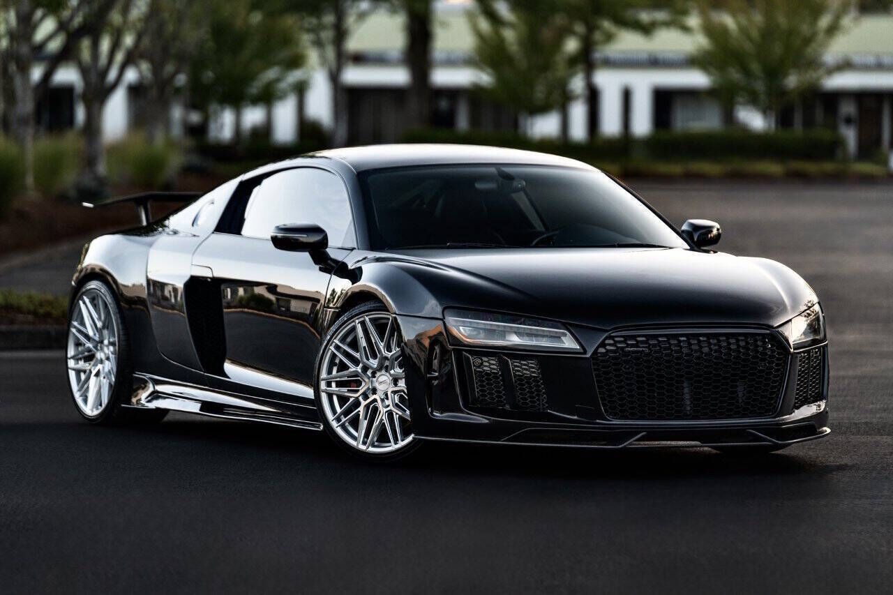 2014 AUDI R8