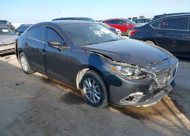 2016 MAZDA Mazda3