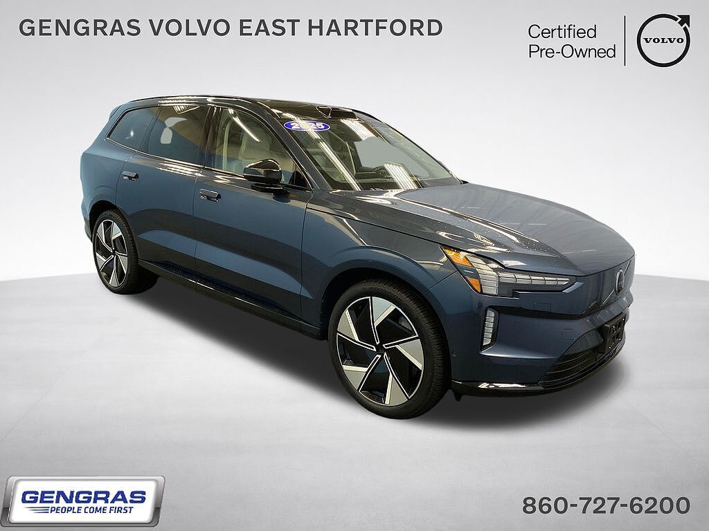 2025 VOLVO EX90