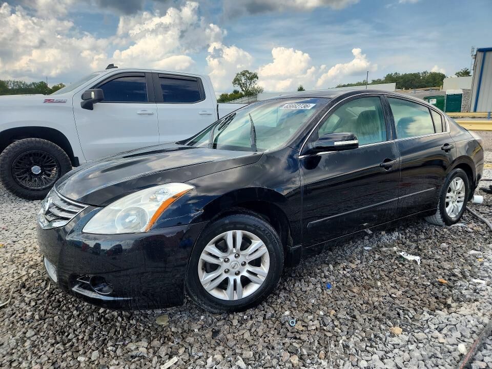 2011 NISSAN Altima
