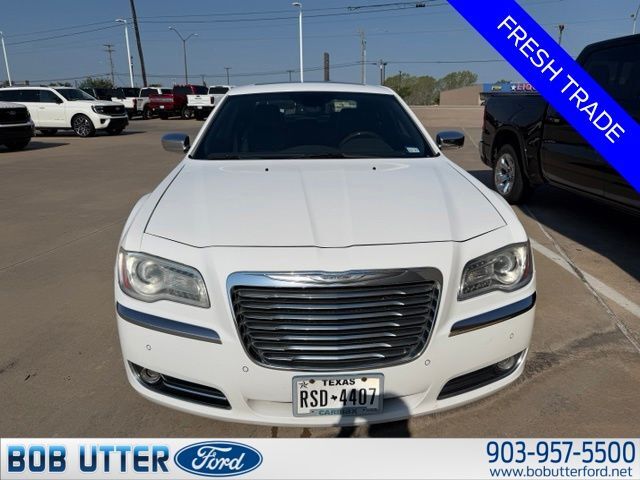 2011 CHRYSLER 300C