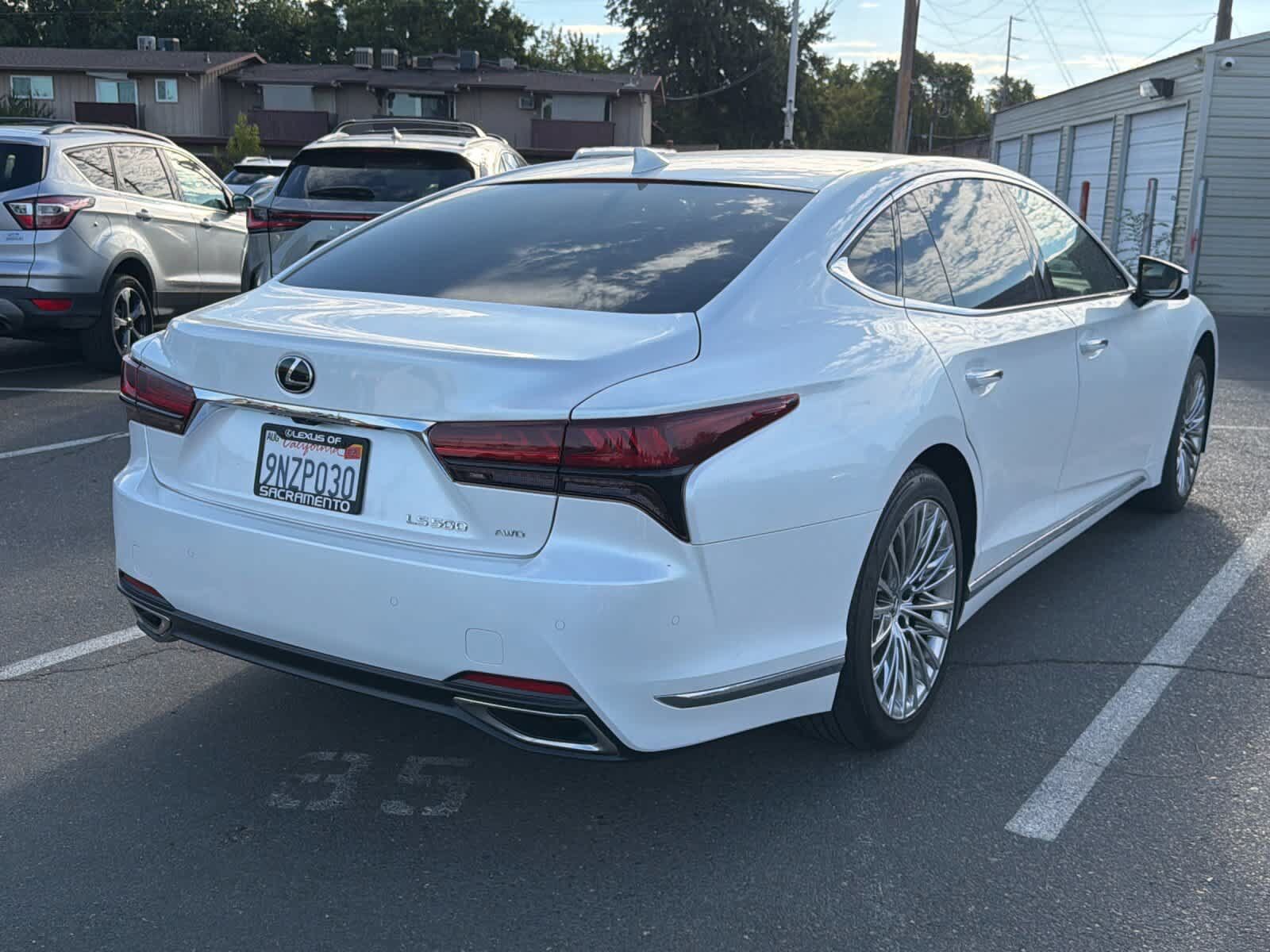 2024 Lexus LS