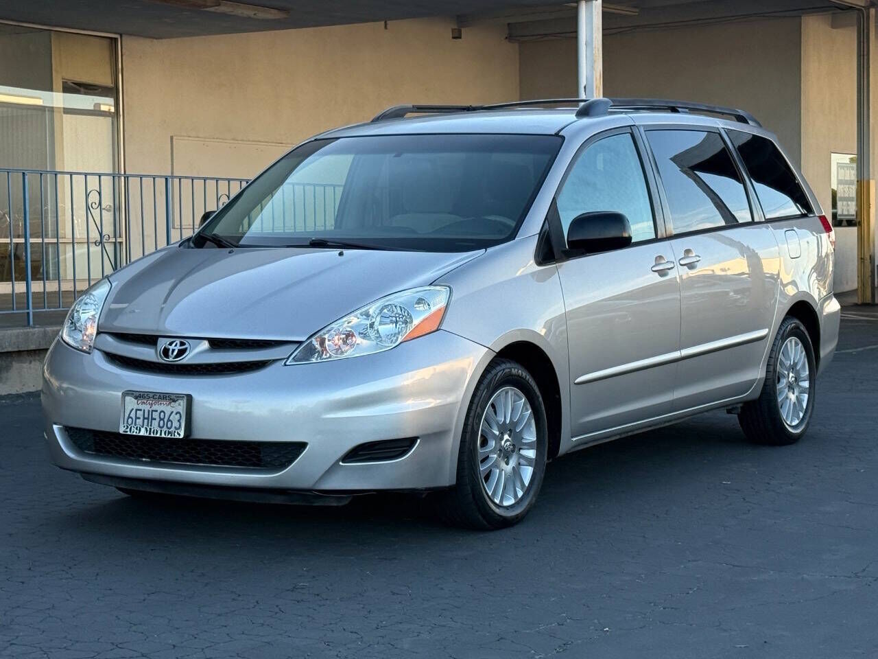 2008 TOYOTA Sienna