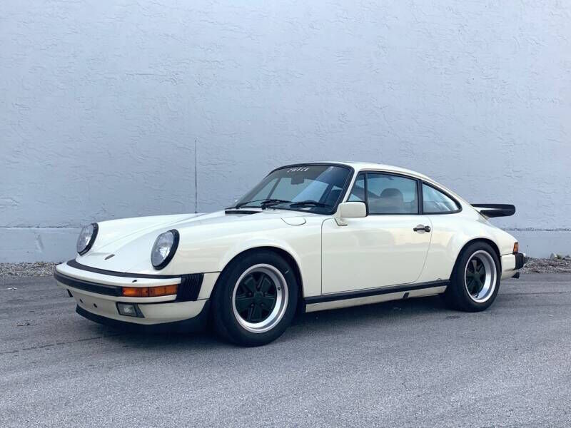 1984 PORSCHE 911