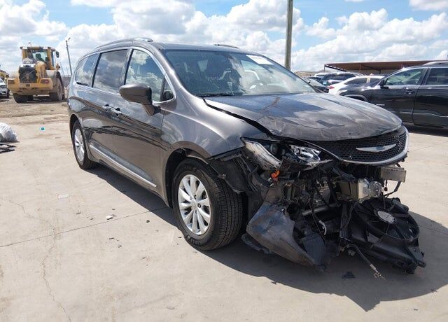 2018 CHRYSLER Pacifica