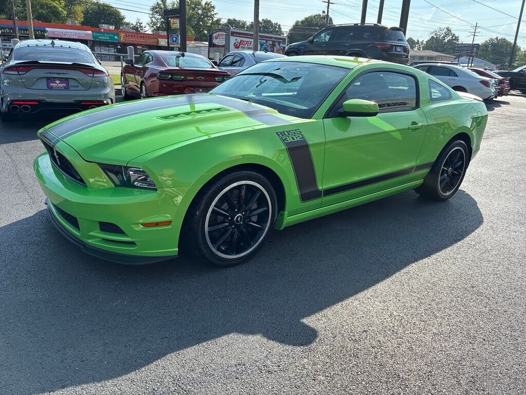2013 FORD Mustang