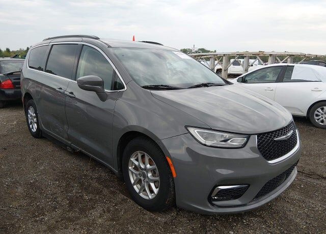 2022 CHRYSLER Pacifica