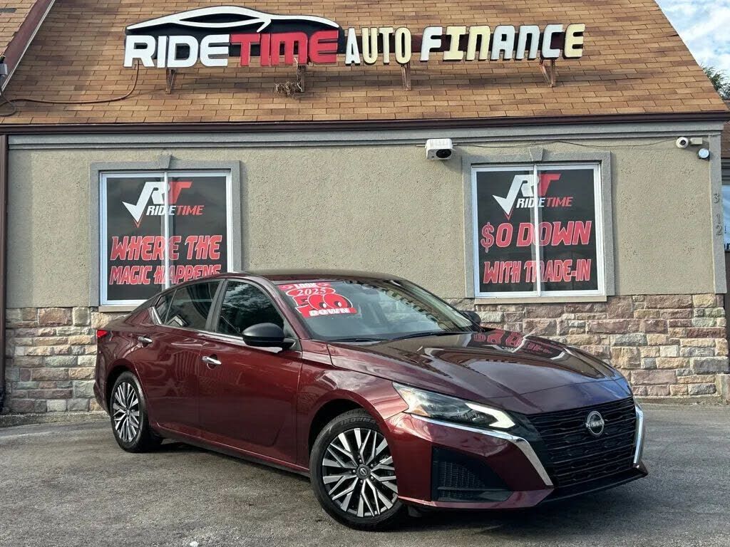 2025 NISSAN Altima