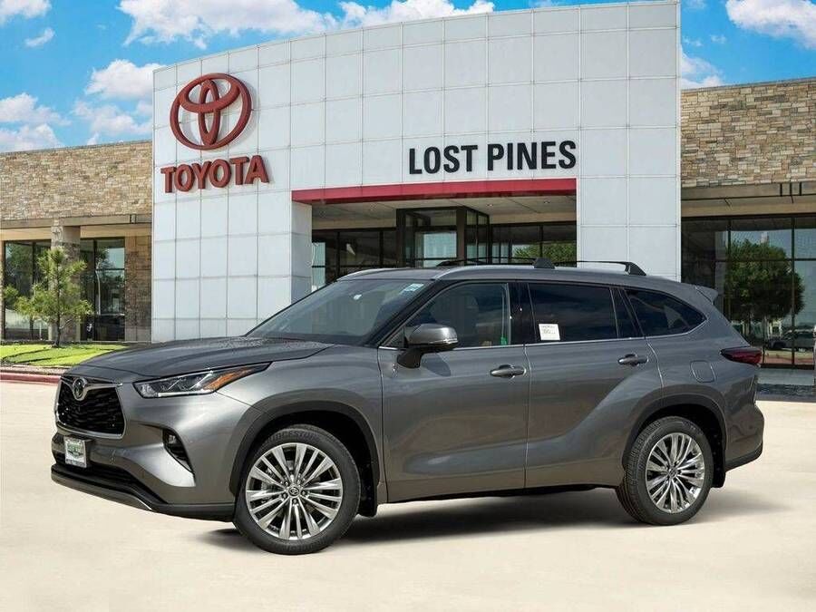 2026 TOYOTA Highlander