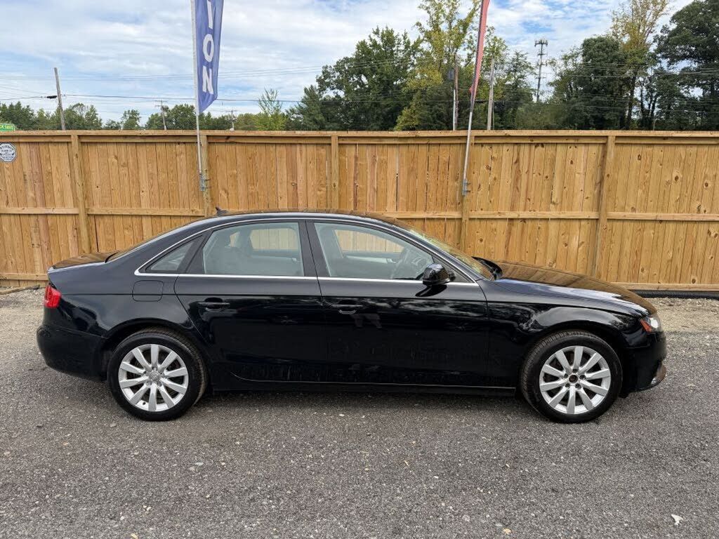 2011 AUDI A4