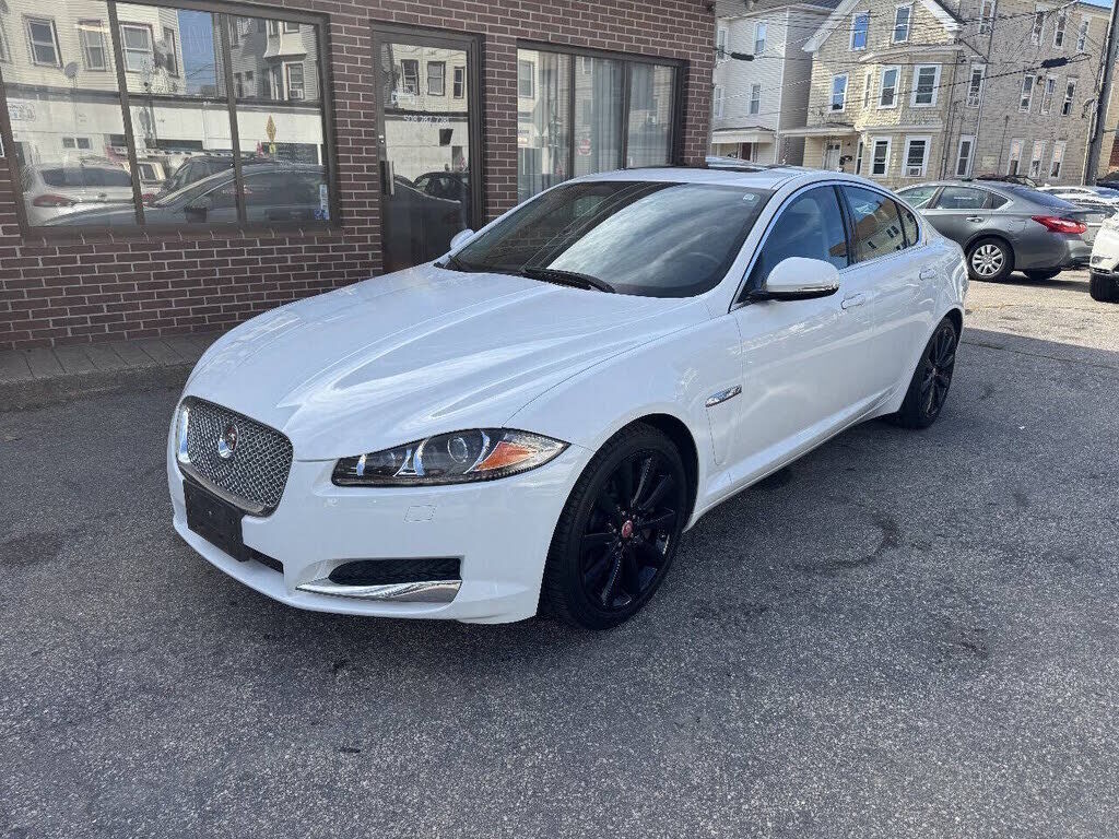 2014 JAGUAR XF