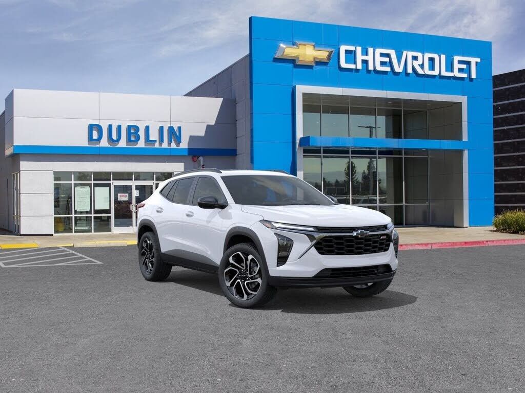 2026 CHEVROLET Trax