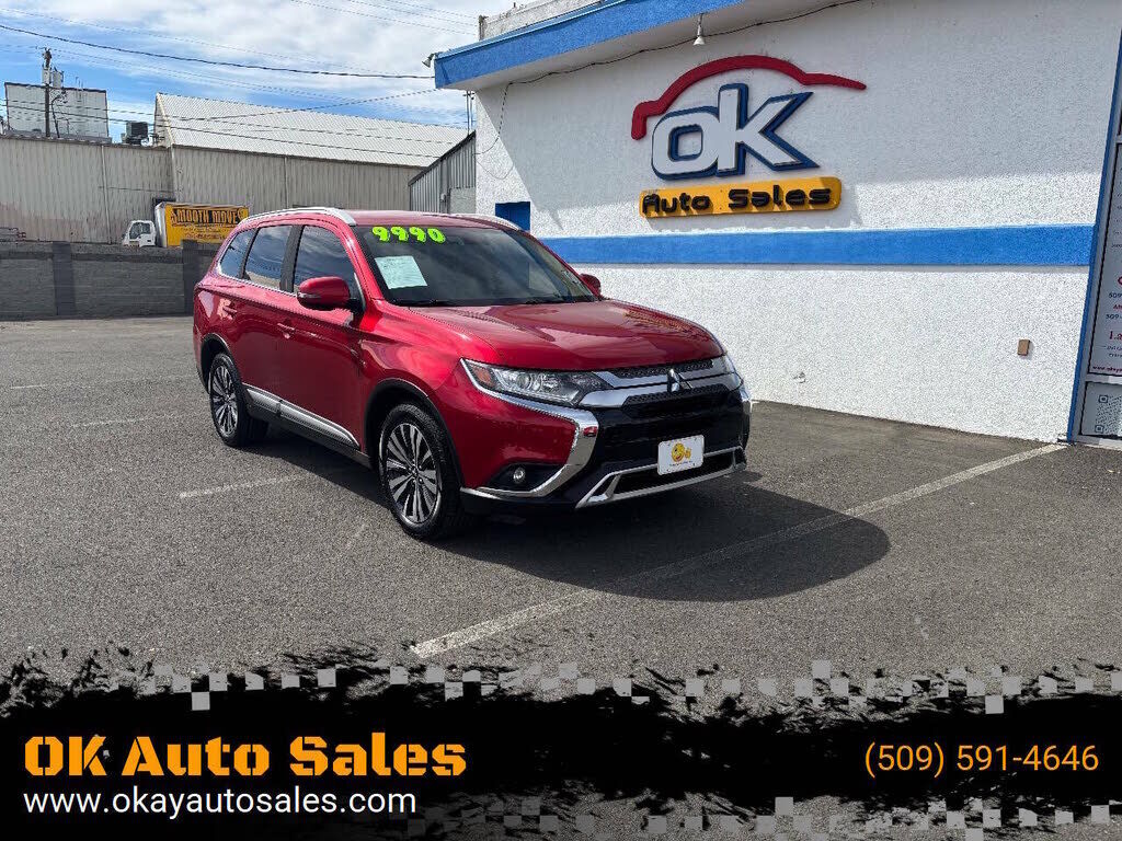 2020 MITSUBISHI Outlander