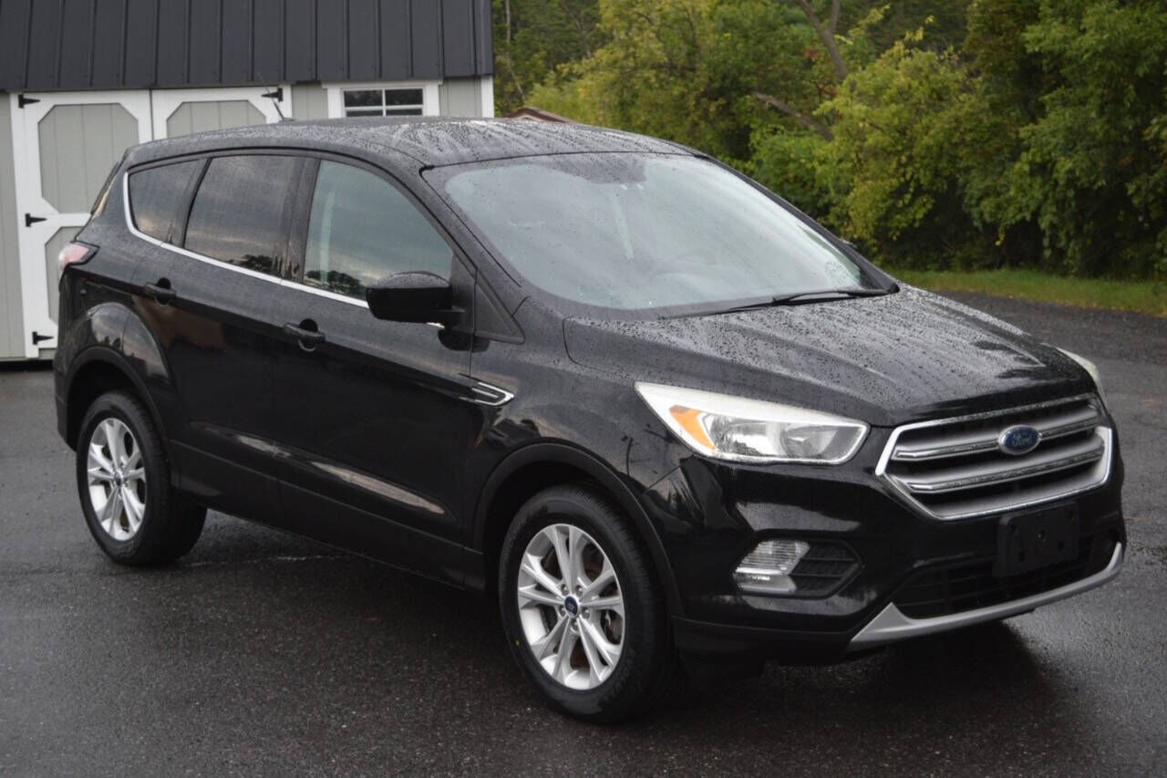 2017 FORD Escape