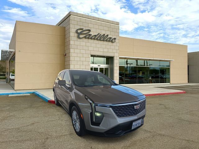 2024 CADILLAC XT4