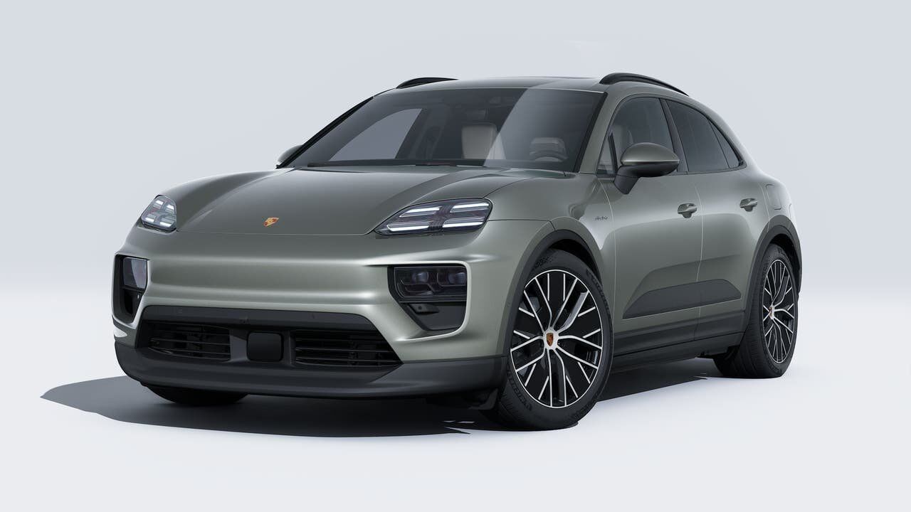 2026 PORSCHE Macan