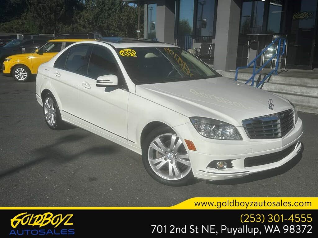 2011 MERCEDES-BENZ C-Class