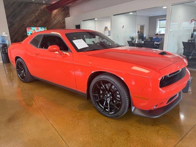 2020 DODGE Challenger