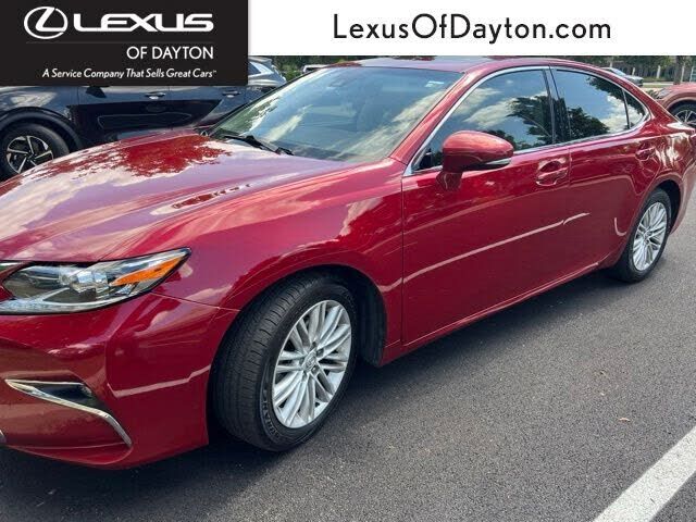 2018 LEXUS ES