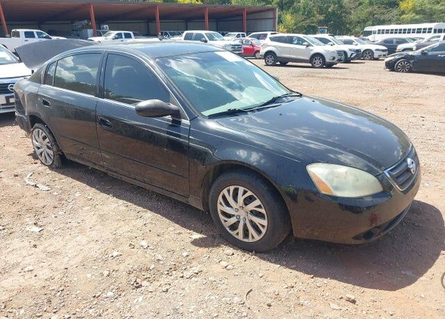 2004 NISSAN Altima