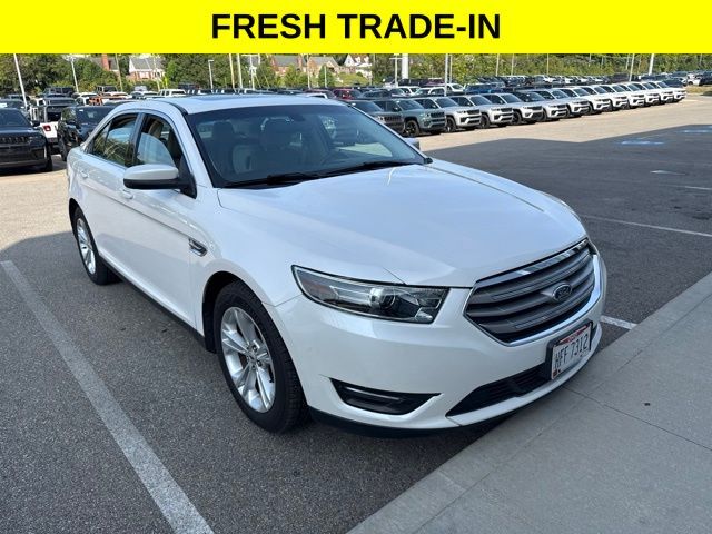 2017 FORD Taurus