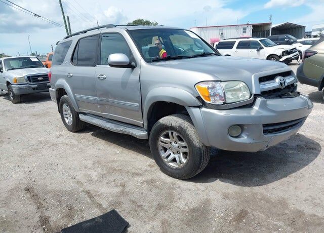 2005 TOYOTA Sequoia