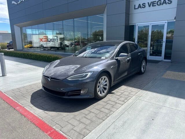 2018 TESLA Model S