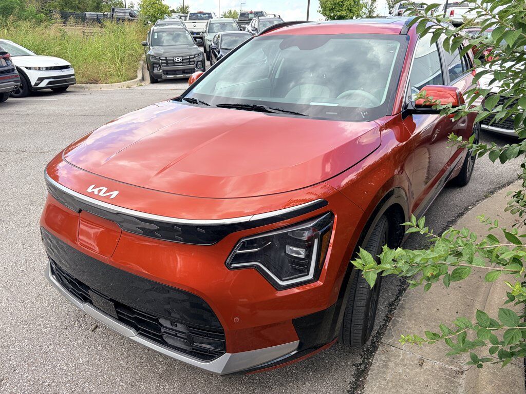 2023 KIA Niro