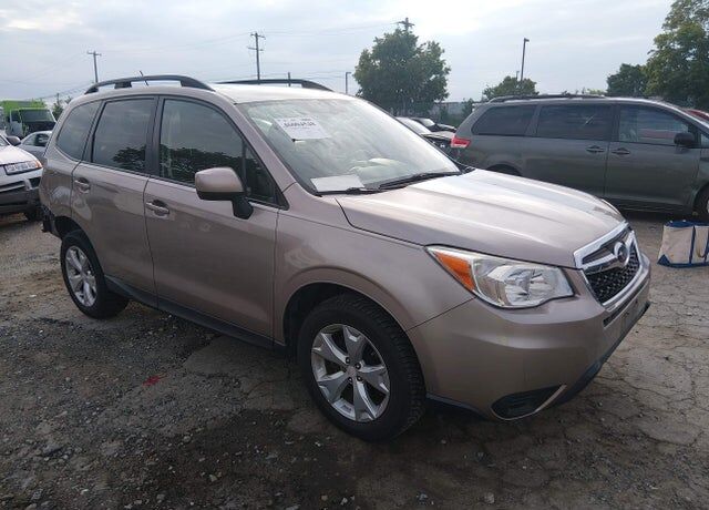 2015 SUBARU Forester