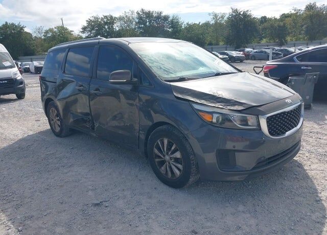 2017 KIA Sedona