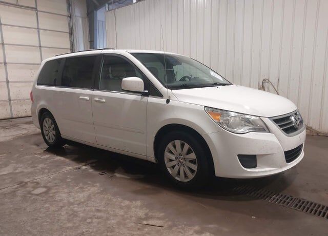 2012 VOLKSWAGEN Routan