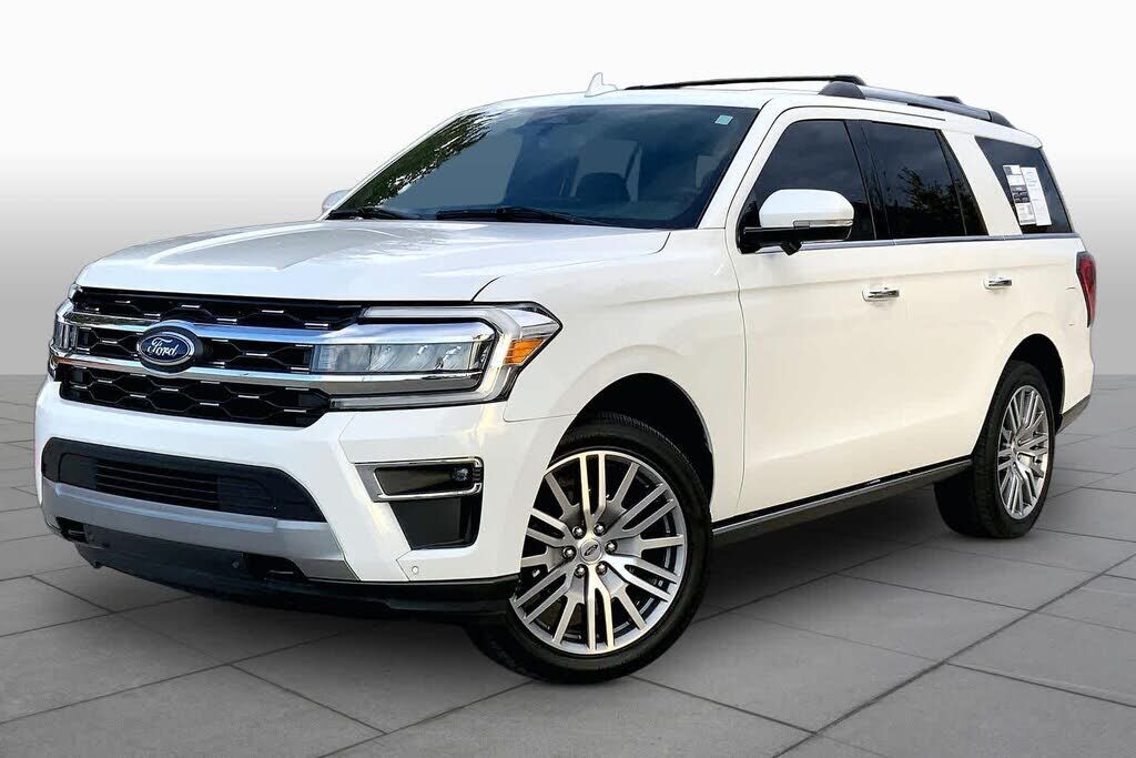2022 FORD Expedition