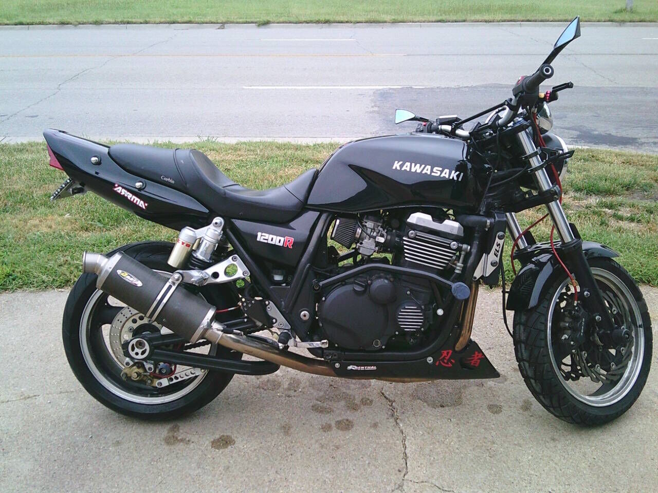 2001 KAWASAKI ZRX 1200R