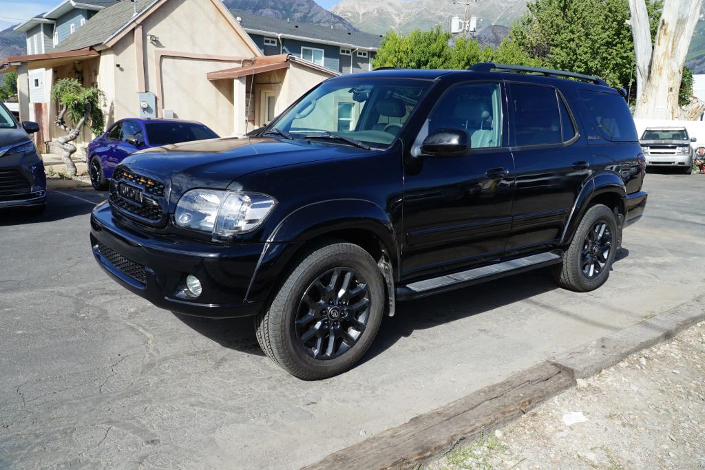 2004 TOYOTA Sequoia