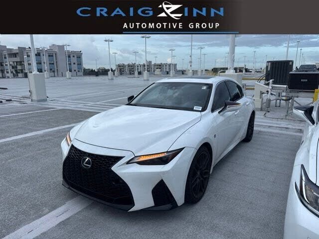2023 LEXUS IS