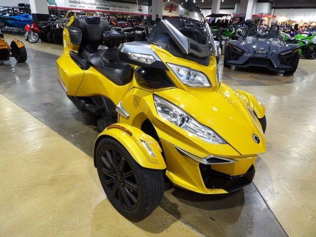 2015 SPYDER RT