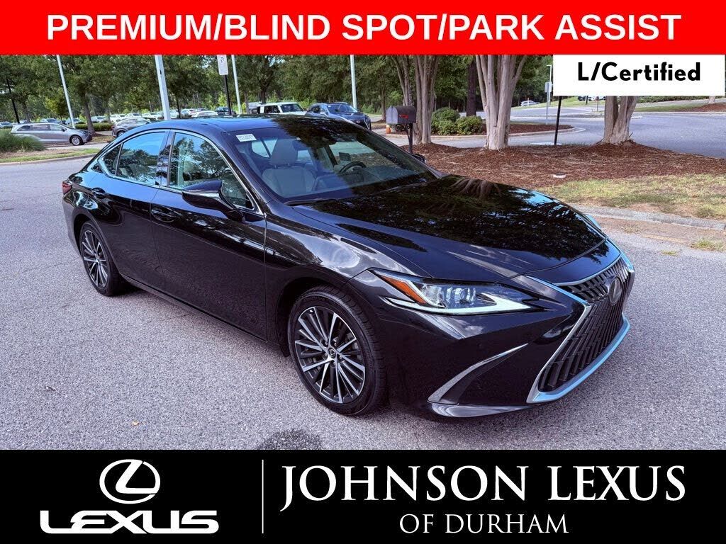 2025 LEXUS ES
