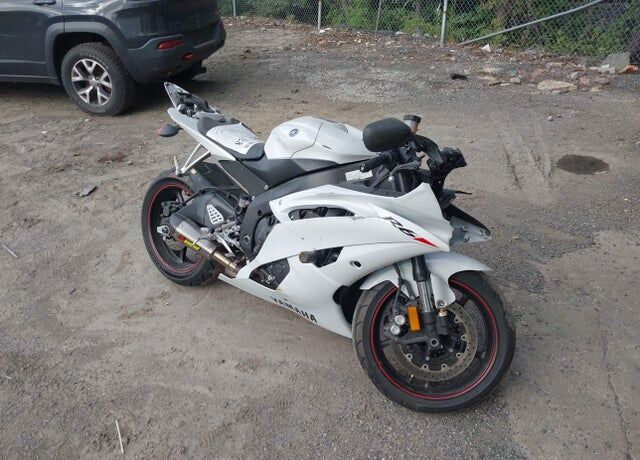 2010 YAMAHA YZF