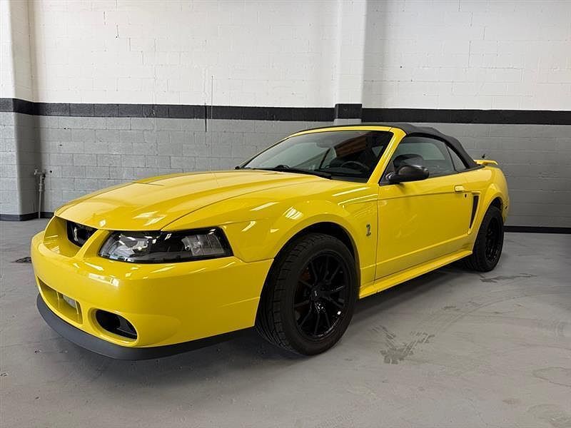 2001 FORD Mustang