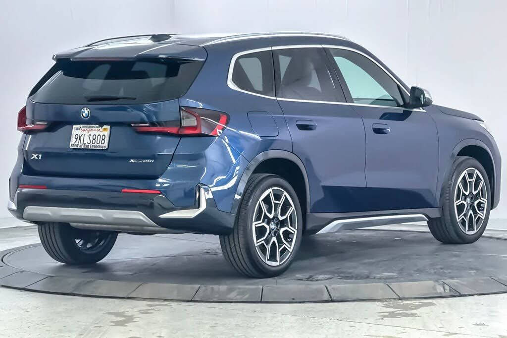 2023 BMW X1