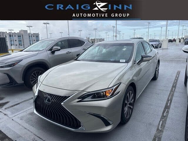 2021 LEXUS ES