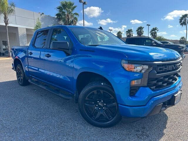 2024 CHEVROLET Silverado