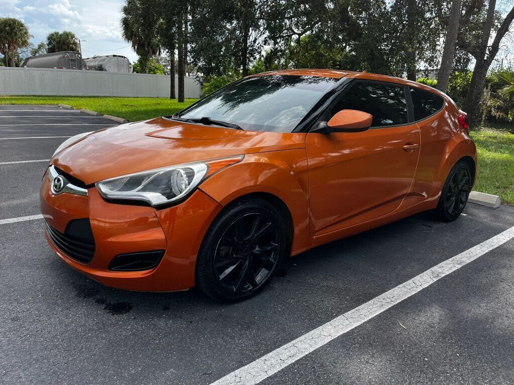 2016 HYUNDAI Veloster