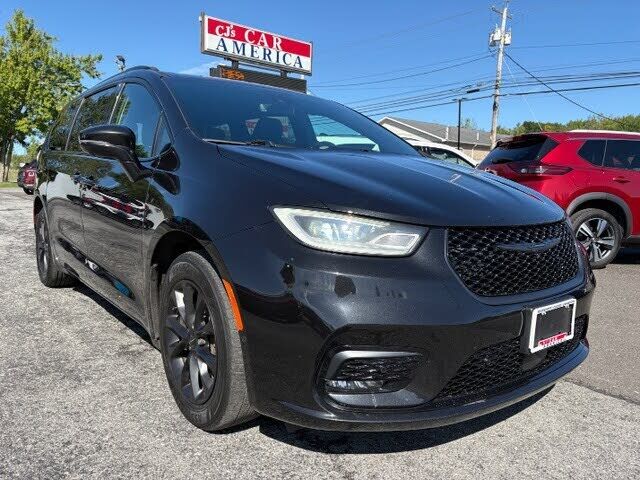 2021 CHRYSLER Pacifica