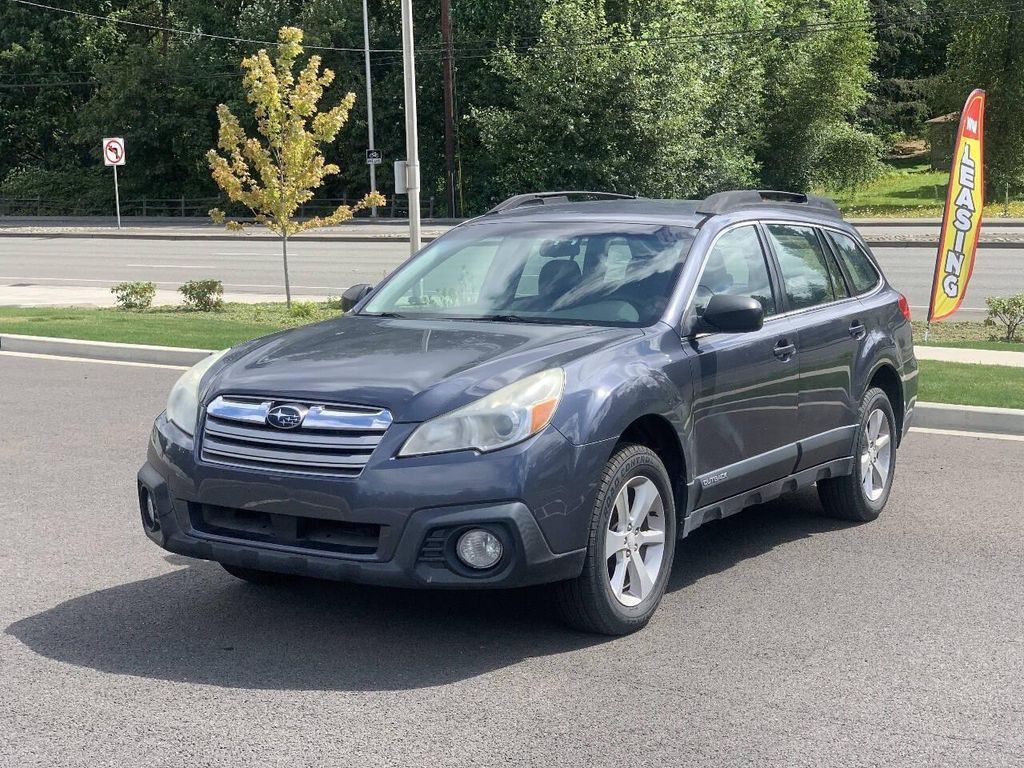 2014 SUBARU Outback